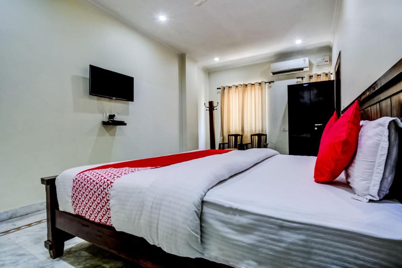 Oyo 22400 Hotel Lichana Haveli Джайпур Екстериор снимка