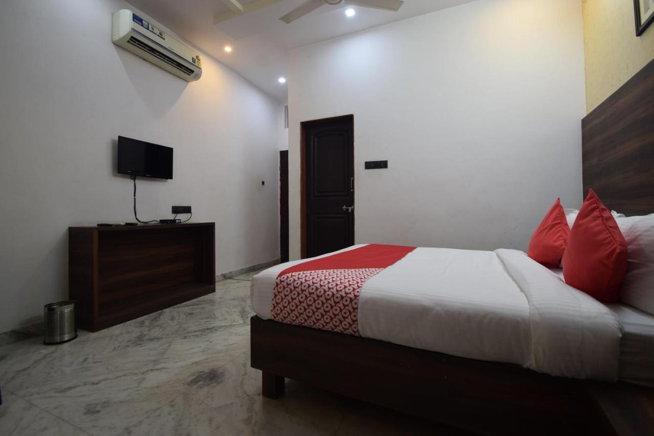 Oyo 22400 Hotel Lichana Haveli Джайпур Екстериор снимка