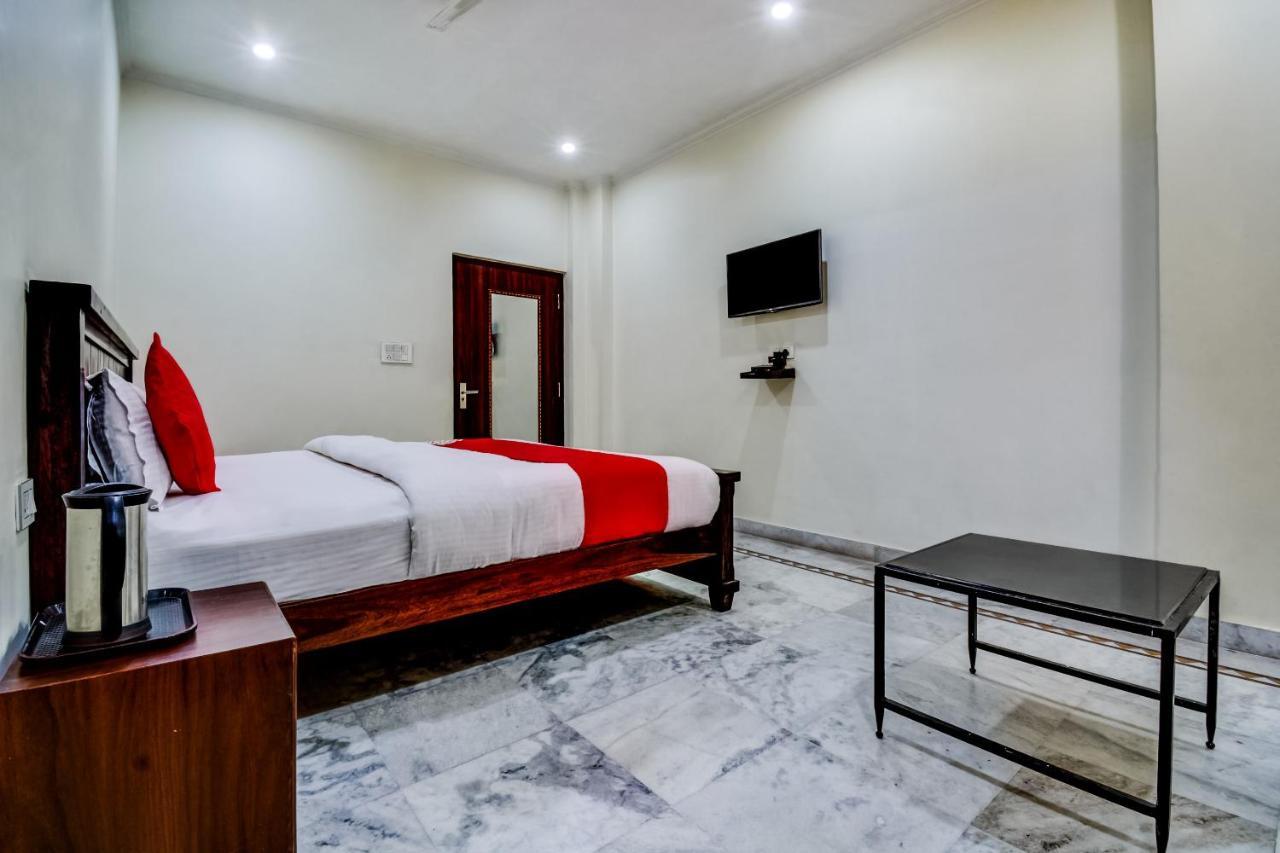 Oyo 22400 Hotel Lichana Haveli Джайпур Екстериор снимка