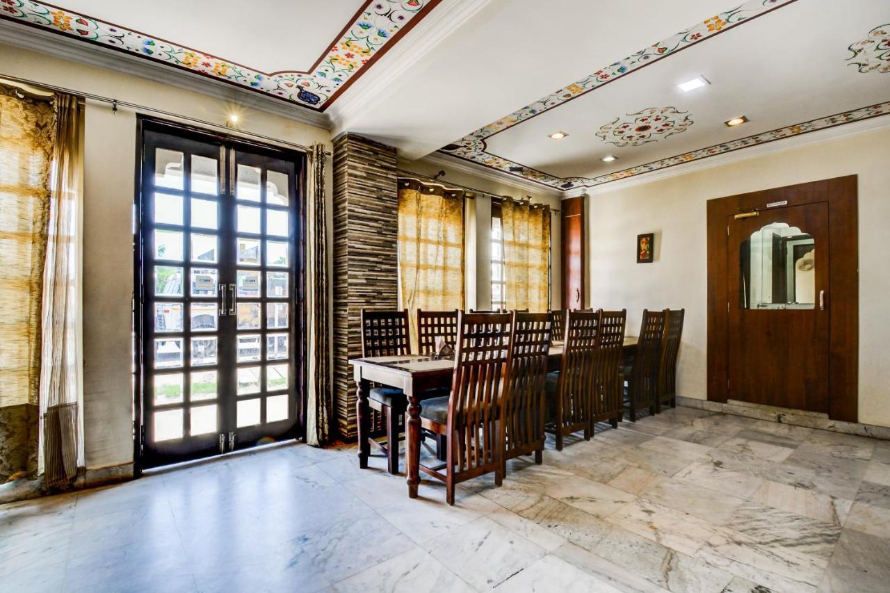 Oyo 22400 Hotel Lichana Haveli Джайпур Екстериор снимка
