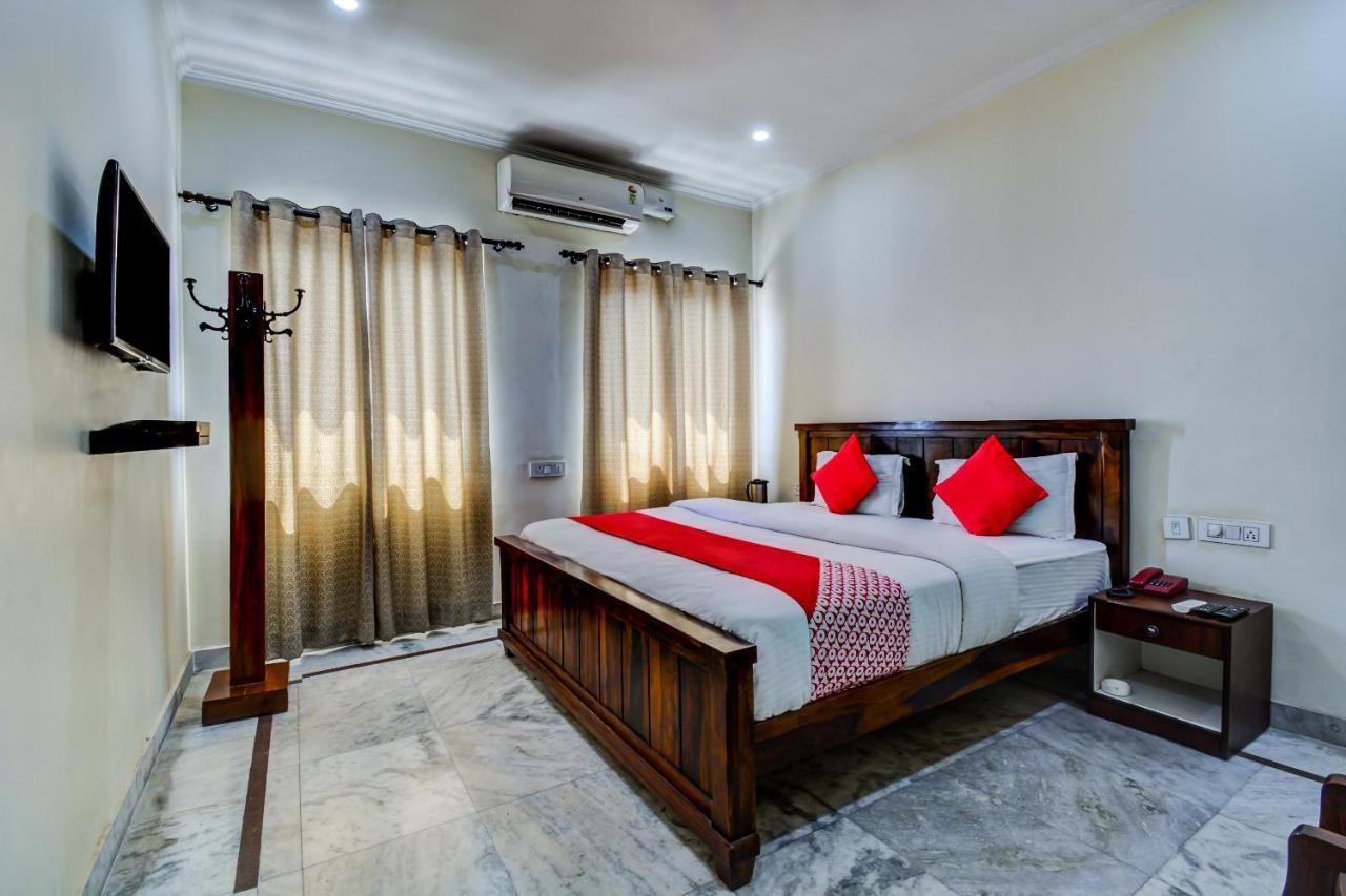 Oyo 22400 Hotel Lichana Haveli Джайпур Екстериор снимка