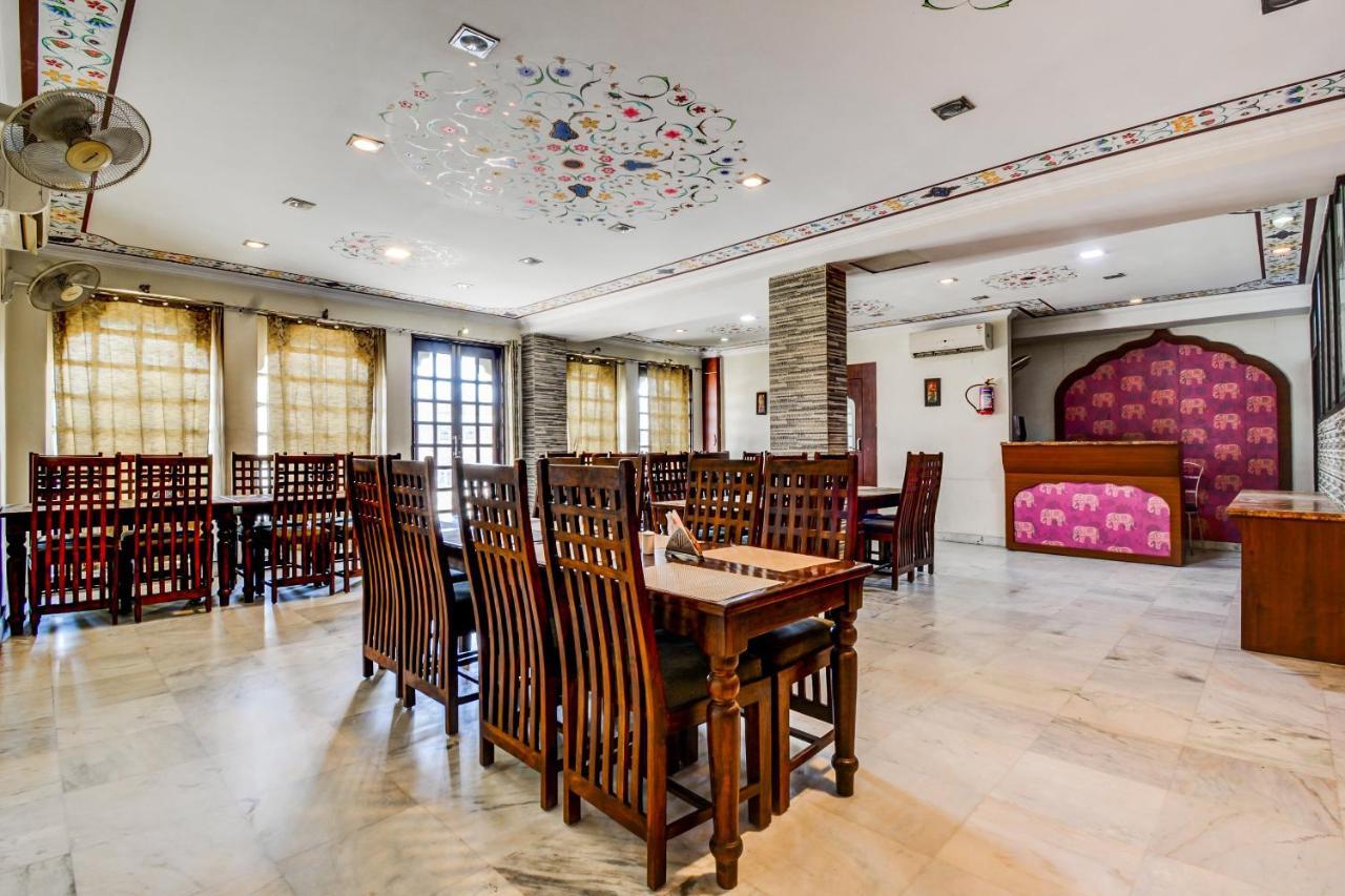 Oyo 22400 Hotel Lichana Haveli Джайпур Екстериор снимка