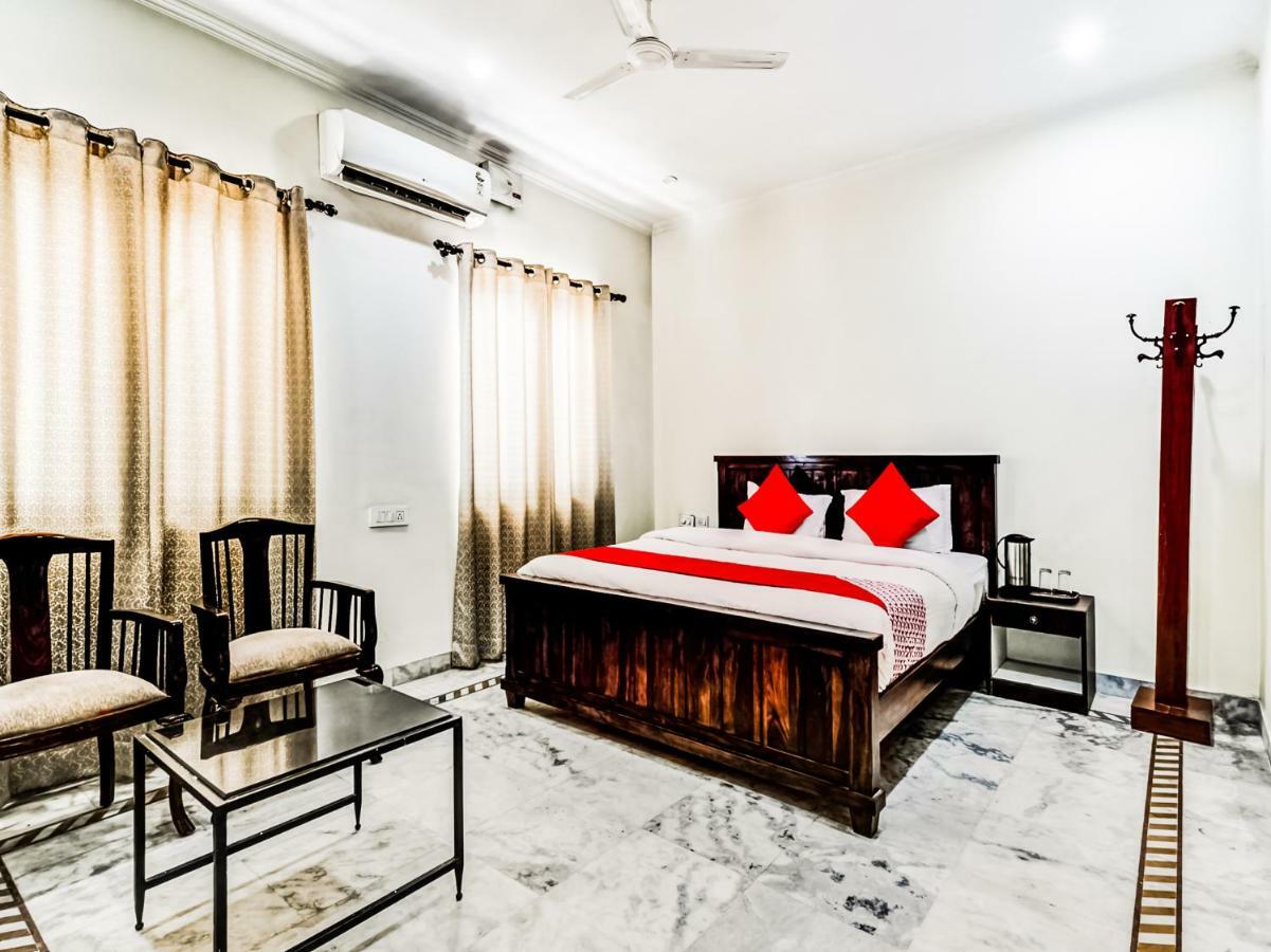 Oyo 22400 Hotel Lichana Haveli Джайпур Екстериор снимка