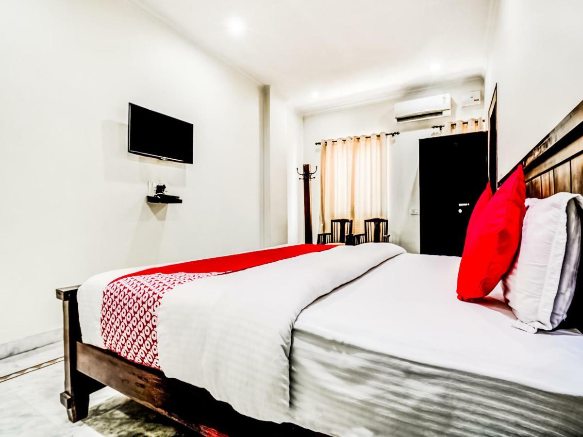 Oyo 22400 Hotel Lichana Haveli Джайпур Екстериор снимка