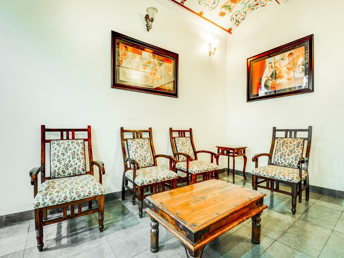 Oyo 22400 Hotel Lichana Haveli Джайпур Екстериор снимка