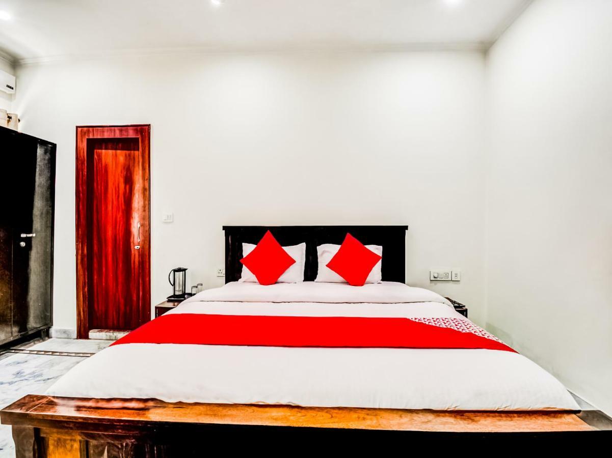 Oyo 22400 Hotel Lichana Haveli Джайпур Екстериор снимка