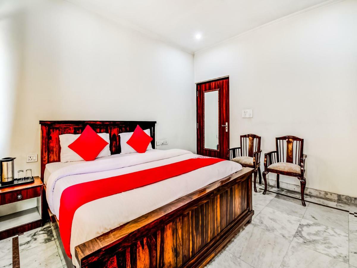 Oyo 22400 Hotel Lichana Haveli Джайпур Екстериор снимка